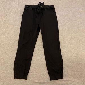 Levi’s Belted Joggers